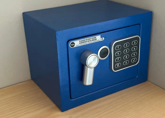 Olivia Sauna & Gym Apartment